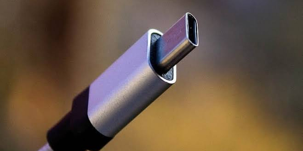 USB-C چیست؟ راهنمای کامل کابل، شارژ سریع و انتقال اطلاعات
